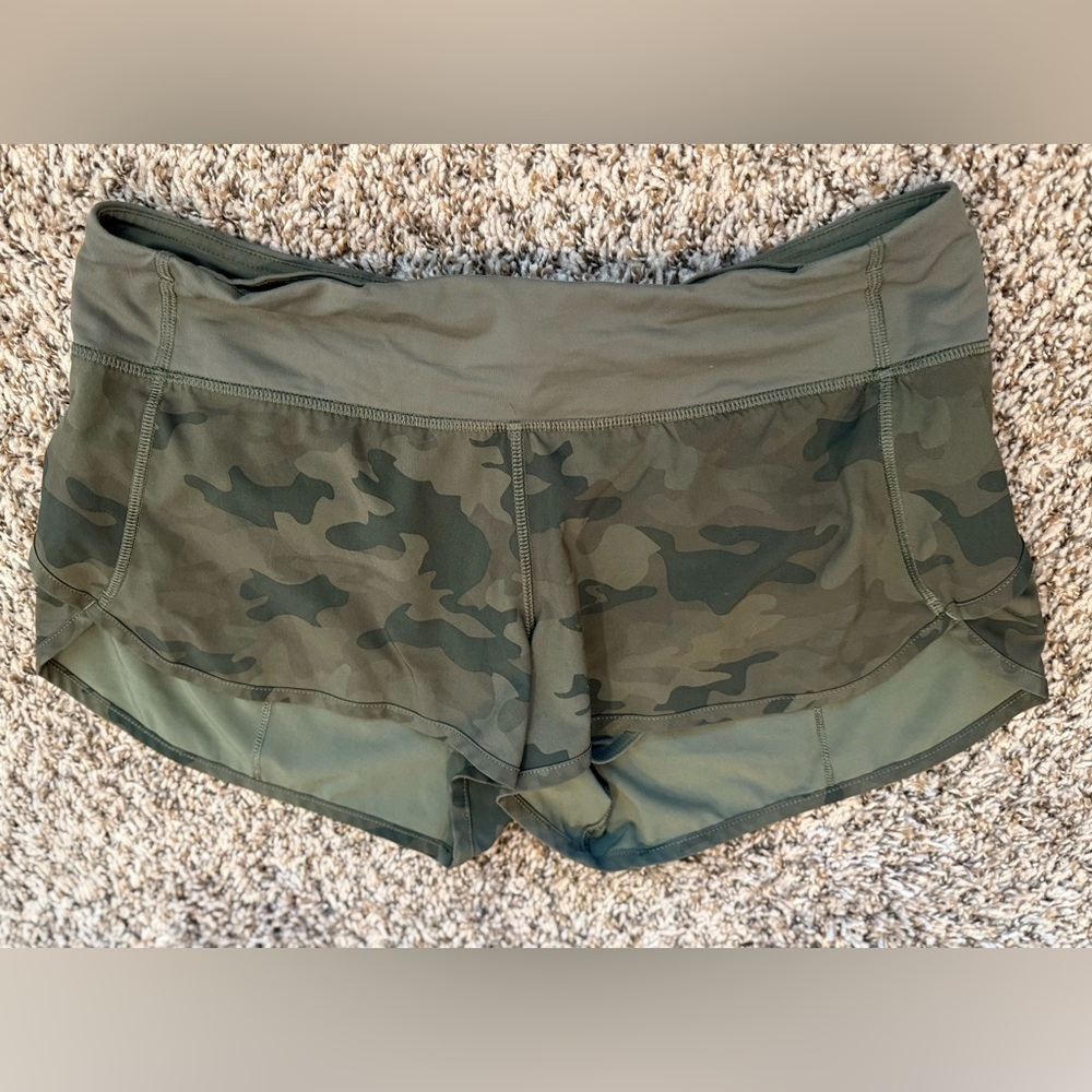 Lululemon OG Run Speed Camo Size 6